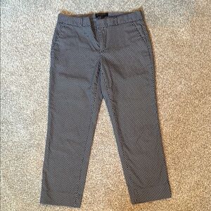 Banana Republic Womens’s Navy and White Patterned Cropped Chinos Size 4 Petite